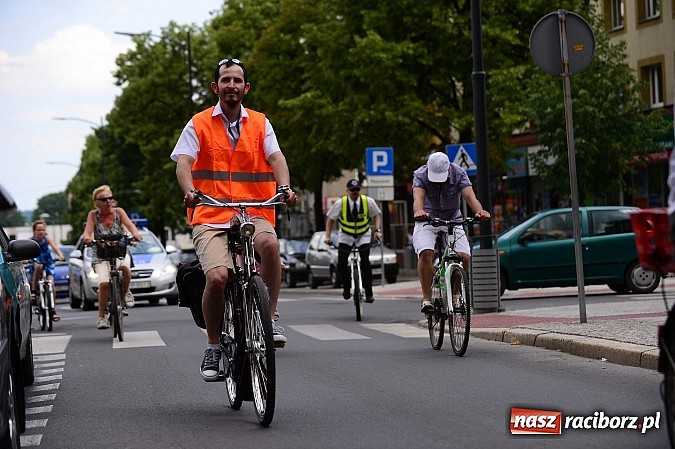 Zdjęcie w galerii na portalu naszraciborz.pl: 7. Raciborska Rowerowa Masa Krytyczna - znajdź się na zdjęciach studia FotoPerla.eu wiadomości z regionu