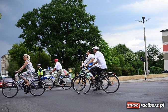 Zdjęcie w galerii na portalu naszraciborz.pl: 7. Raciborska Rowerowa Masa Krytyczna - znajdź się na zdjęciach studia FotoPerla.eu wiadomości z regionu