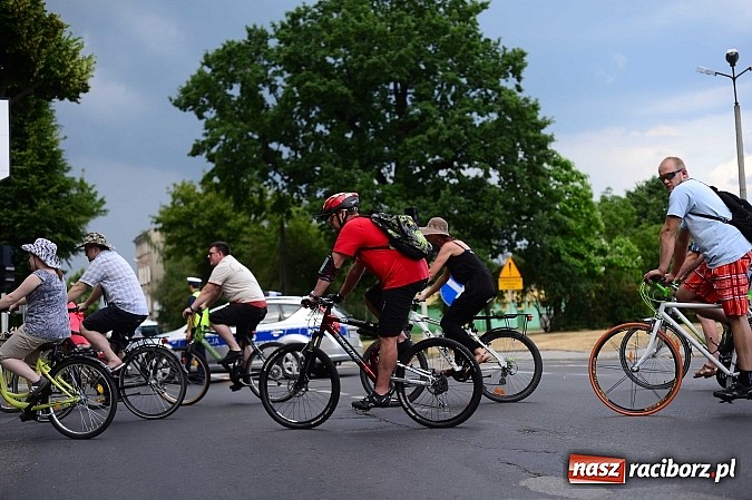 Zdjęcie w galerii na portalu naszraciborz.pl: 7. Raciborska Rowerowa Masa Krytyczna - znajdź się na zdjęciach studia FotoPerla.eu wiadomości z regionu