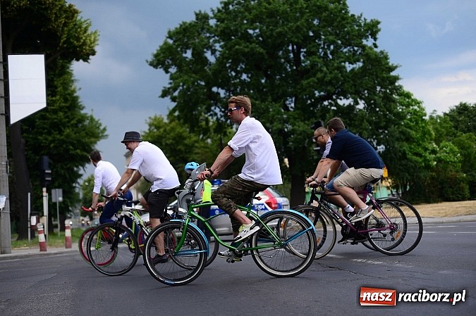 Zdjęcie w galerii na portalu naszraciborz.pl: 7. Raciborska Rowerowa Masa Krytyczna - znajdź się na zdjęciach studia FotoPerla.eu wiadomości z regionu