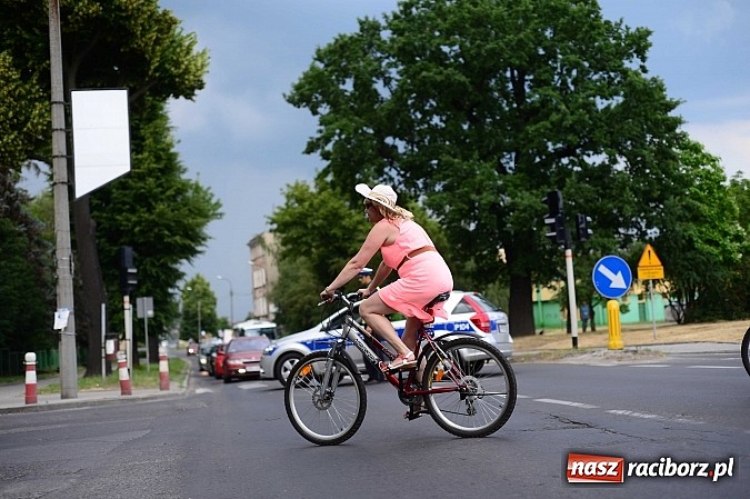 Zdjęcie w galerii na portalu naszraciborz.pl: 7. Raciborska Rowerowa Masa Krytyczna - znajdź się na zdjęciach studia FotoPerla.eu wiadomości z regionu