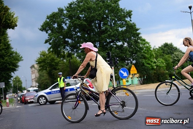 Zdjęcie w galerii na portalu naszraciborz.pl: 7. Raciborska Rowerowa Masa Krytyczna - znajdź się na zdjęciach studia FotoPerla.eu wiadomości z regionu