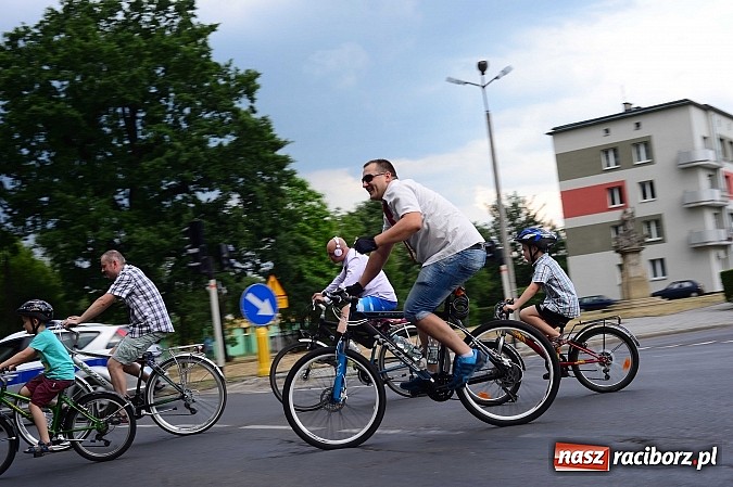 Zdjęcie w galerii na portalu naszraciborz.pl: 7. Raciborska Rowerowa Masa Krytyczna - znajdź się na zdjęciach studia FotoPerla.eu wiadomości z regionu