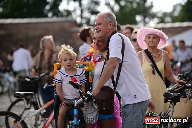Zdjęcie w galerii na portalu naszraciborz.pl: 7. Raciborska Rowerowa Masa Krytyczna - znajdź się na zdjęciach studia FotoPerla.eu wiadomości z regionu