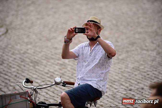Zdjęcie w galerii na portalu naszraciborz.pl: 7. Raciborska Rowerowa Masa Krytyczna - znajdź się na zdjęciach studia FotoPerla.eu wiadomości z regionu