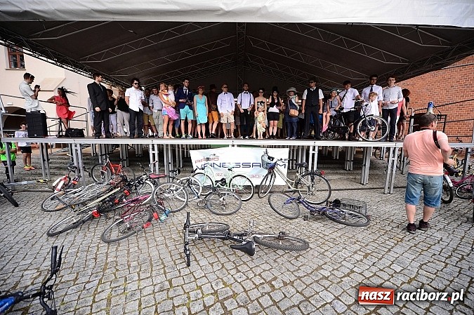 Zdjęcie w galerii na portalu naszraciborz.pl: 7. Raciborska Rowerowa Masa Krytyczna - znajdź się na zdjęciach studia FotoPerla.eu wiadomości z regionu