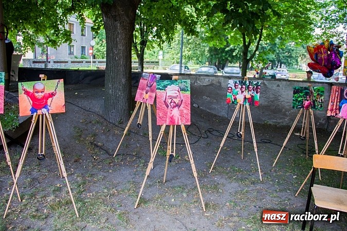 Zdjęcie w galerii na portalu naszraciborz.pl: III Spotkanie z Afryką w kościele NSPJ wiadomości z regionu