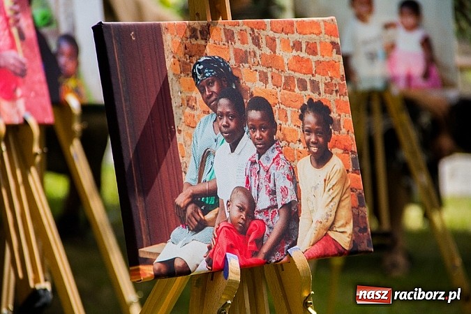 Zdjęcie w galerii na portalu naszraciborz.pl: III Spotkanie z Afryką w kościele NSPJ wiadomości z regionu