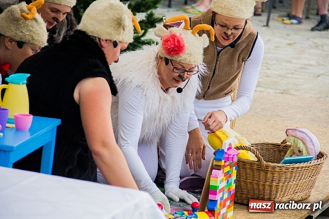 Zdjęcie w galerii na portalu naszraciborz.pl: Wilk i siedem koźlątek na festynie rodzinnym w Studziennej wiadomości z regionu