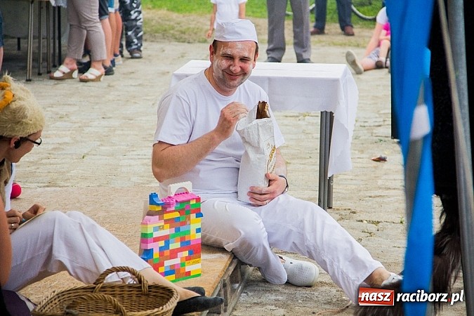 Zdjęcie w galerii na portalu naszraciborz.pl: Wilk i siedem koźlątek na festynie rodzinnym w Studziennej wiadomości z regionu