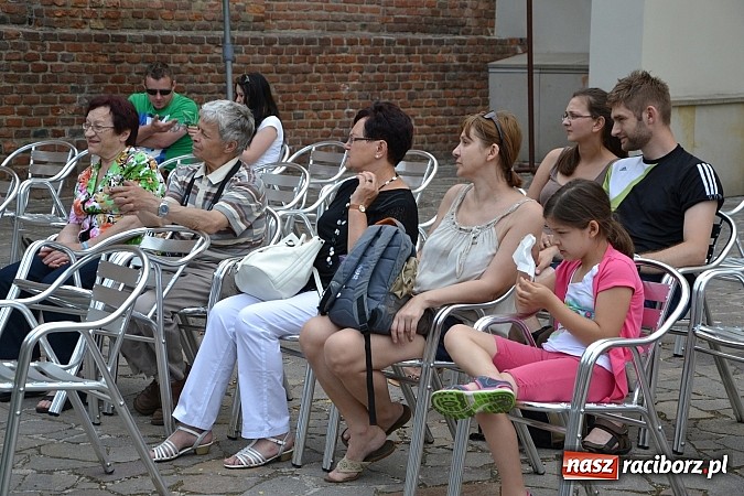 Zdjęcie w galerii na portalu naszraciborz.pl: Polsko-ukraiński muzyczny recital zabrzmiał na Zamku Piastowskim wiadomości z regionu