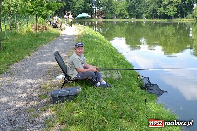 Zdjęcie w galerii na portalu naszraciborz.pl: Tworków. Łowili o puchar wójta wiadomości z regionu