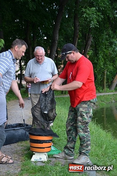 Zdjęcie w galerii na portalu naszraciborz.pl: Tworków. Łowili o puchar wójta wiadomości z regionu