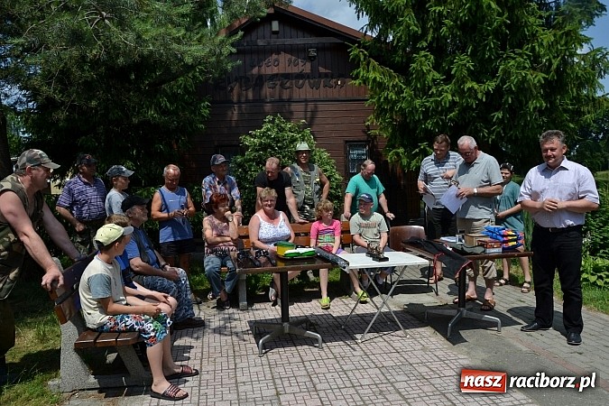 Zdjęcie w galerii na portalu naszraciborz.pl: Tworków. Łowili o puchar wójta wiadomości z regionu