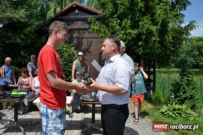 Zdjęcie w galerii na portalu naszraciborz.pl: Tworków. Łowili o puchar wójta wiadomości z regionu