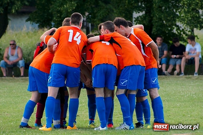 Zdjęcie w galerii na portalu naszraciborz.pl: B klasa: Nieudana pogoń Wojnowic wiadomości z regionu