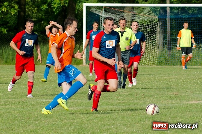 Zdjęcie w galerii na portalu naszraciborz.pl: B klasa: Nieudana pogoń Wojnowic wiadomości z regionu