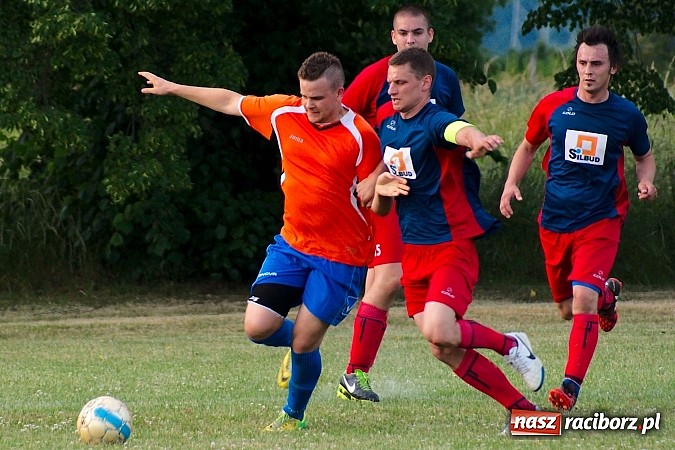 Zdjęcie w galerii na portalu naszraciborz.pl: B klasa: Nieudana pogoń Wojnowic wiadomości z regionu