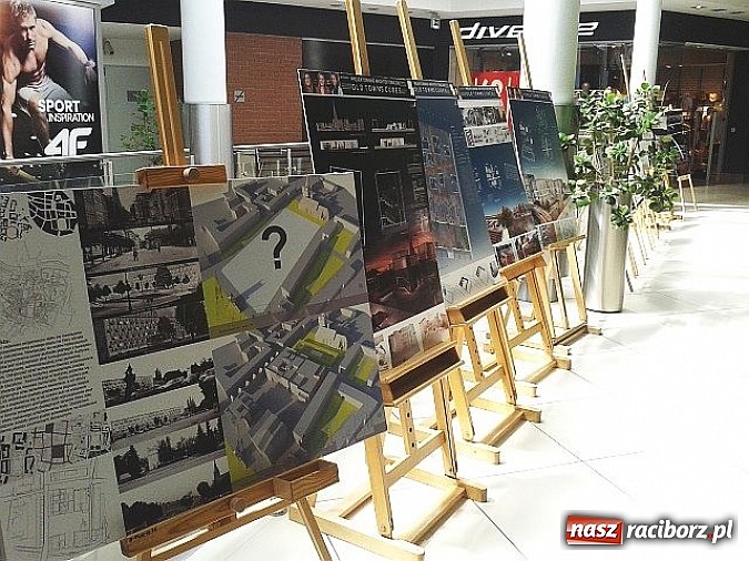 Zdjęcie w galerii na portalu naszraciborz.pl: Młoda Awangarda na Starym Mieście - projekty student&oacute;w PWSZ dla Raciborza wiadomości z regionu
