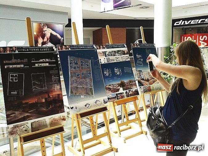 Zdjęcie w galerii na portalu naszraciborz.pl: Młoda Awangarda na Starym Mieście - projekty student&oacute;w PWSZ dla Raciborza wiadomości z regionu