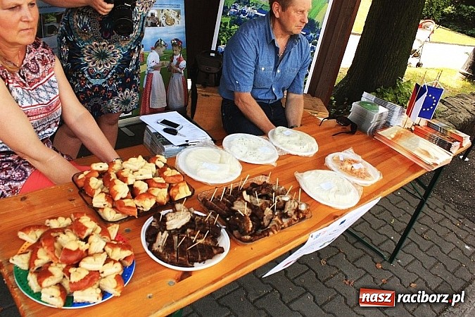 Zdjęcie w galerii na portalu naszraciborz.pl: Tak się bawiono na festynie w Krzanowicach! wiadomości z regionu