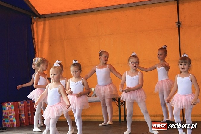 Zdjęcie w galerii na portalu naszraciborz.pl: Tak się bawiono na festynie w Krzanowicach! wiadomości z regionu