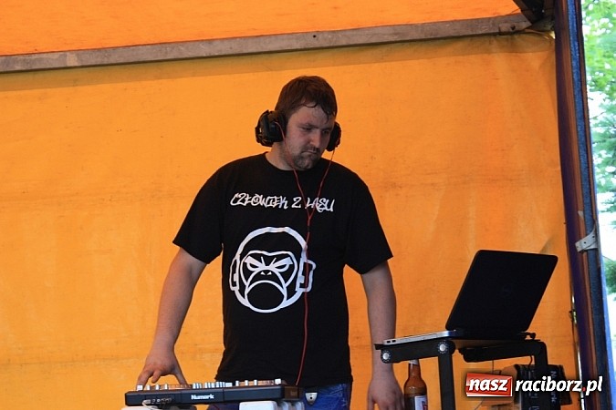 Zdjęcie w galerii na portalu naszraciborz.pl: Tak się bawiono na festynie w Krzanowicach! wiadomości z regionu