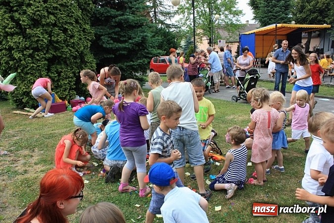 Zdjęcie w galerii na portalu naszraciborz.pl: Tak się bawiono na festynie w Krzanowicach! wiadomości z regionu
