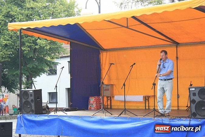 Zdjęcie w galerii na portalu naszraciborz.pl: Tak się bawiono na festynie w Krzanowicach! wiadomości z regionu