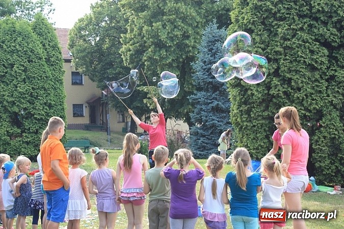 Zdjęcie w galerii na portalu naszraciborz.pl: Tak się bawiono na festynie w Krzanowicach! wiadomości z regionu