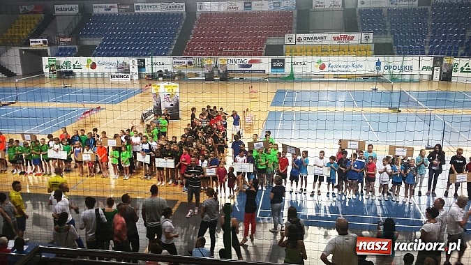 Zdjęcie w galerii na portalu naszraciborz.pl: Uczniowie SMS-u na Beninca Feniks Cup  wiadomości z regionu