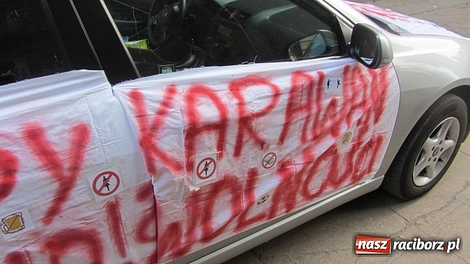 Zdjęcie w galerii na portalu naszraciborz.pl: Huczne pożegnanie ze stanem kawalerskim po raciborsku  wiadomości z regionu