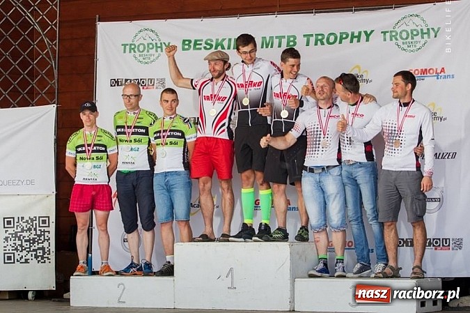 Zdjęcie w galerii na portalu naszraciborz.pl: KKS RAFAKO MTB Team na beskidzkich bezdrożach wiadomości z regionu