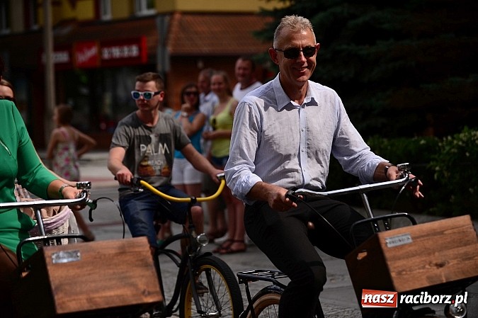Zdjęcie w galerii na portalu naszraciborz.pl: Wypożyczalnia miejskich rowerów już czynna wiadomości z regionu