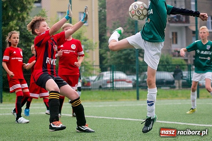 Zdjęcie w galerii na portalu naszraciborz.pl: Festiwal strzelecki przy Kasprowicza. Wysoka wygrana orlików Unii wiadomości z regionu