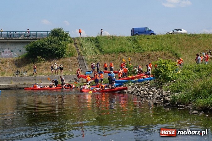 Zdjęcie w galerii na portalu naszraciborz.pl: Spływ kajakowy Bohumin- Racibórz wiadomości z regionu