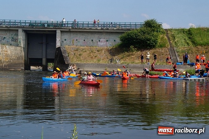 Zdjęcie w galerii na portalu naszraciborz.pl: Spływ kajakowy Bohumin- Racibórz wiadomości z regionu
