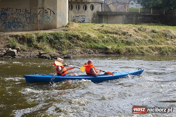 Zdjęcie w galerii na portalu naszraciborz.pl: Spływ kajakowy Bohumin- Racibórz wiadomości z regionu