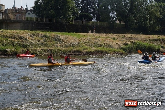 Zdjęcie w galerii na portalu naszraciborz.pl: Spływ kajakowy Bohumin- Racibórz wiadomości z regionu