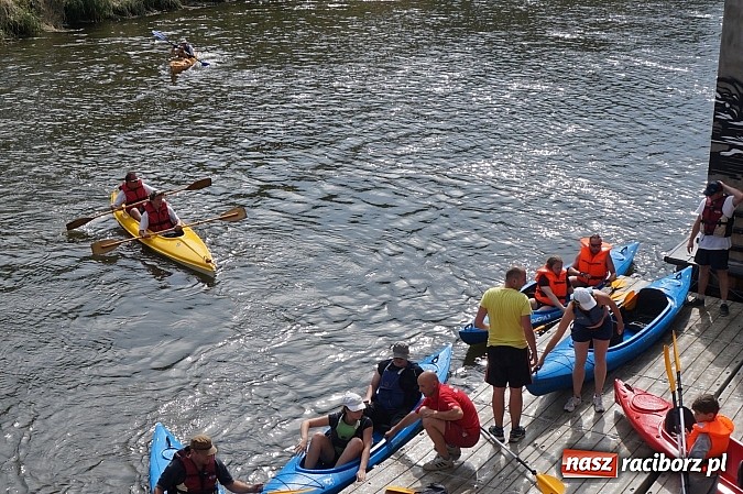 Zdjęcie w galerii na portalu naszraciborz.pl: Spływ kajakowy Bohumin- Racibórz wiadomości z regionu