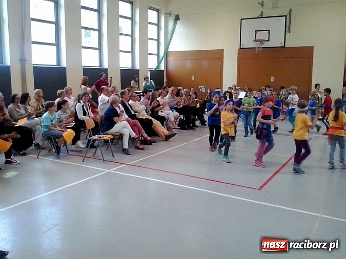 Zdjęcie w galerii na portalu naszraciborz.pl: Ostatnie spotkanie w ramach projektu Comenius dla ZSP nr 1 w Raciborzu wiadomości z regionu