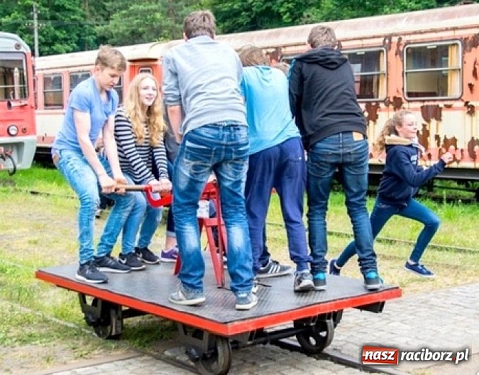 Zdjęcie w galerii na portalu naszraciborz.pl: Goście z Waltrop w ZSO w Kuźni Raciborskiej wiadomości z regionu