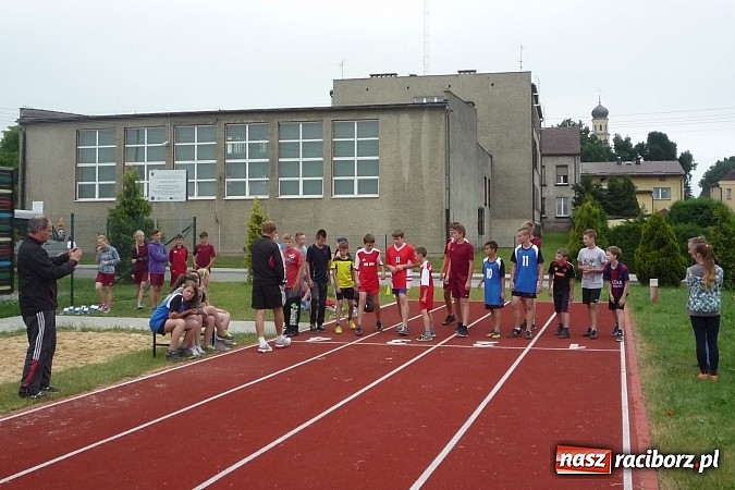 Zdjęcie w galerii na portalu naszraciborz.pl: Tworków. Czwórbój  lekkoatletyczny 2015 wiadomości z regionu