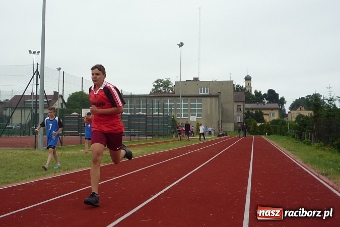 Zdjęcie w galerii na portalu naszraciborz.pl: Tworków. Czwórbój  lekkoatletyczny 2015 wiadomości z regionu