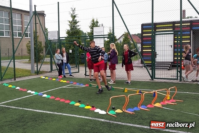 Zdjęcie w galerii na portalu naszraciborz.pl: Tworków. Czwórbój  lekkoatletyczny 2015 wiadomości z regionu