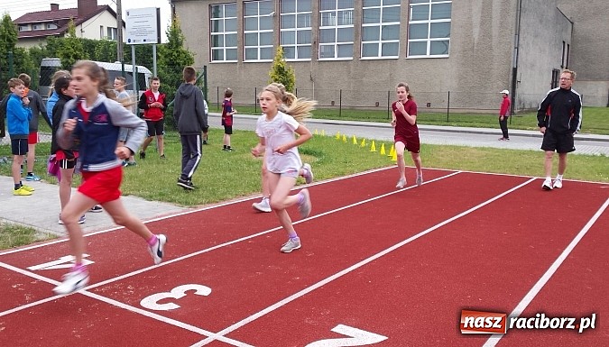 Zdjęcie w galerii na portalu naszraciborz.pl: Tworków. Czwórbój  lekkoatletyczny 2015 wiadomości z regionu