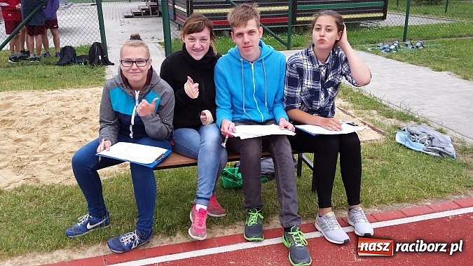 Zdjęcie w galerii na portalu naszraciborz.pl: Tworków. Czwórbój  lekkoatletyczny 2015 wiadomości z regionu