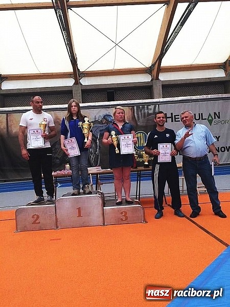 Zdjęcie w galerii na portalu naszraciborz.pl: Dobry start zapaśników MKZ Unia Racibórz na zawodach w nowej hali ZSOMS wiadomości z regionu