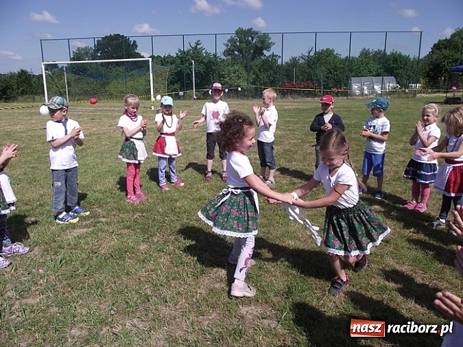 Zdjęcie w galerii na portalu naszraciborz.pl: Piknik ekologiczny dla przedszkolaków wiadomości z regionu