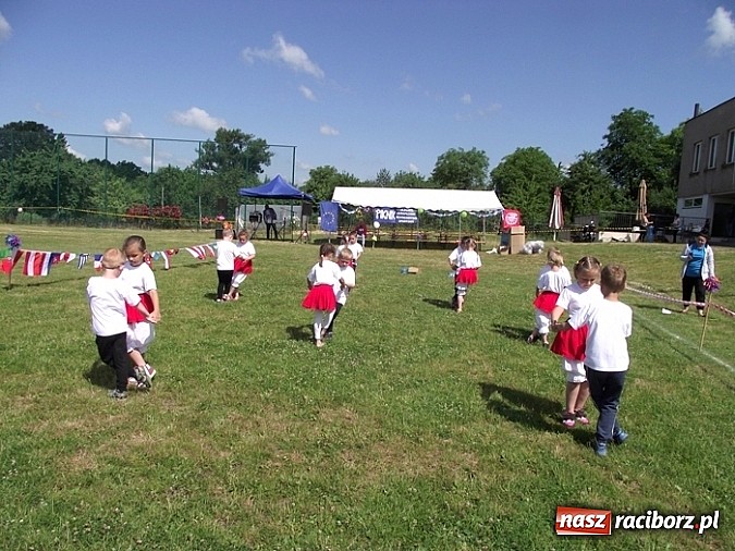Zdjęcie w galerii na portalu naszraciborz.pl: Piknik ekologiczny dla przedszkolaków wiadomości z regionu